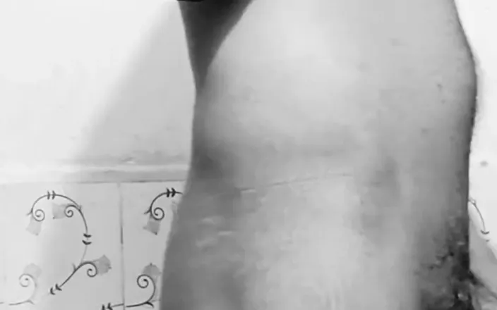lafylusty: Showing Penis