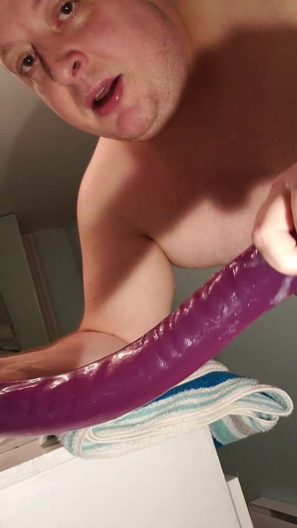 Charlieboy69: Deep Throat Dildo