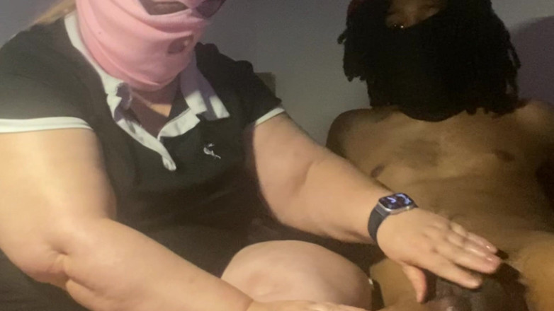 Daddykane: Tante semok yang habis-habisan sama besar pria kulit hitam
