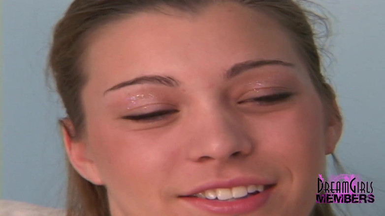 Dream Girls: Compañero de cuarto casting y juego de coño
