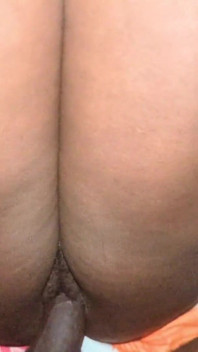Istri saya telah mengendarai saya sepanjang malam dan mendapatkan creampie sebagai imbalannya