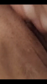 Rubbing My Clit