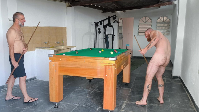 carmonaoficial: Giocare a biliardo vale la pena