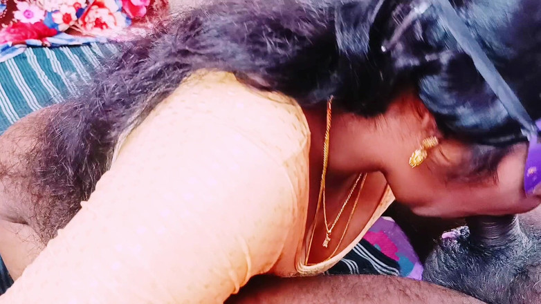 Telugu honey lips: Індійська тітонька зраджує чоловікові і трахає батька чоловіка. Телугу, брудні розмови.