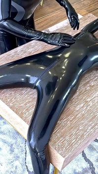 Живое украшение латекса - Alex Latex
