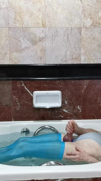 Erotism și naturalism într-un hotel din Bangkok sau în seara de după o întâlnire, episod