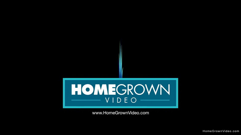Homegrown BBW: ผม blond BBW Scarlett พร้อมรับควยใหญ่ของเขา