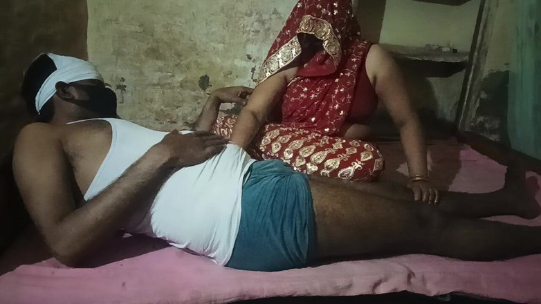 Desi_bhabhi121: Malam pernikahan kakak ipar yang hot untuk pertama kalinya bagian 1