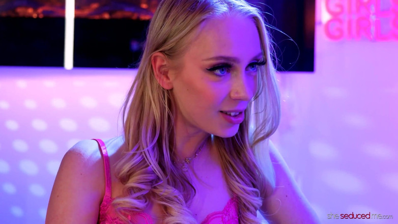 She seduced me: Kamera partnerimi baştan çıkariyorum