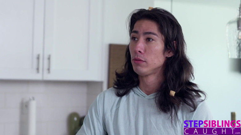 StepSiblings Caught: You Got Cum On My Sandwich