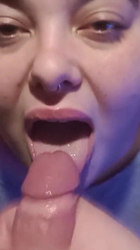 Redhair Girl Make the Best Blowjob,i Fuck Her so Hard and I Cum on Her Face