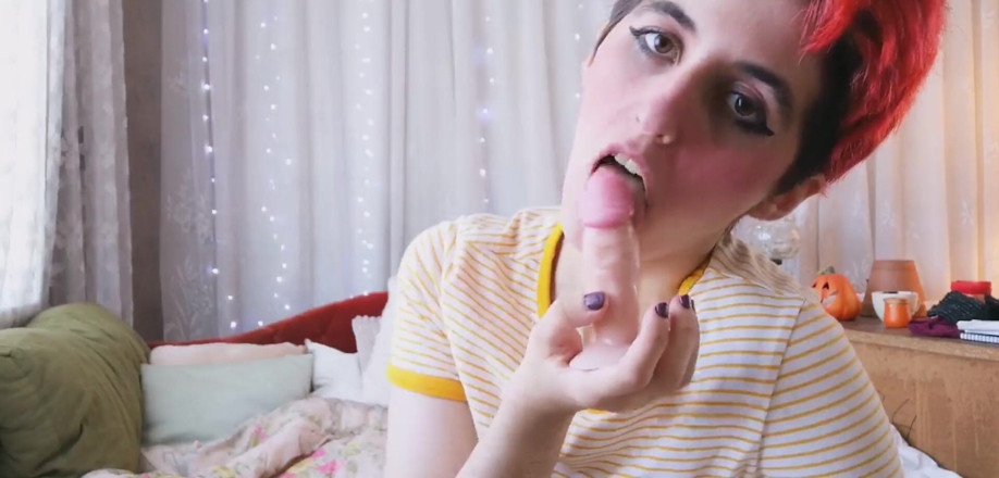 The Antichristrix: Girls love small dicks