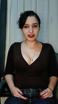 Latina Menikmati Beberapa Kali