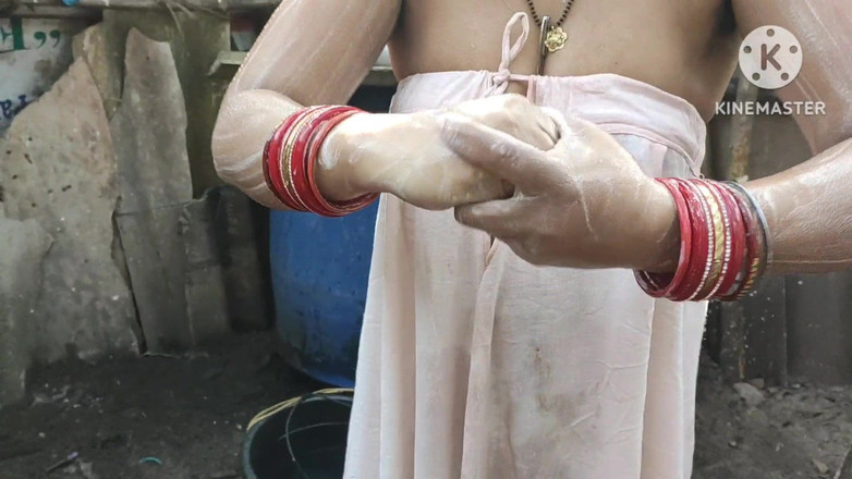 Anita yadav: Sexe indien avec des seins sexy et des silhouettes sexy