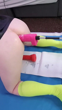 Big Dildo Bum Fun on the Fucking Machine with Essex Girl Lisa