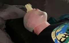 我的第二次呼吸 - 假阳具吮吸26x7厘米的假阳具。