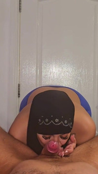 Hijabi Mobilna masażystka POV