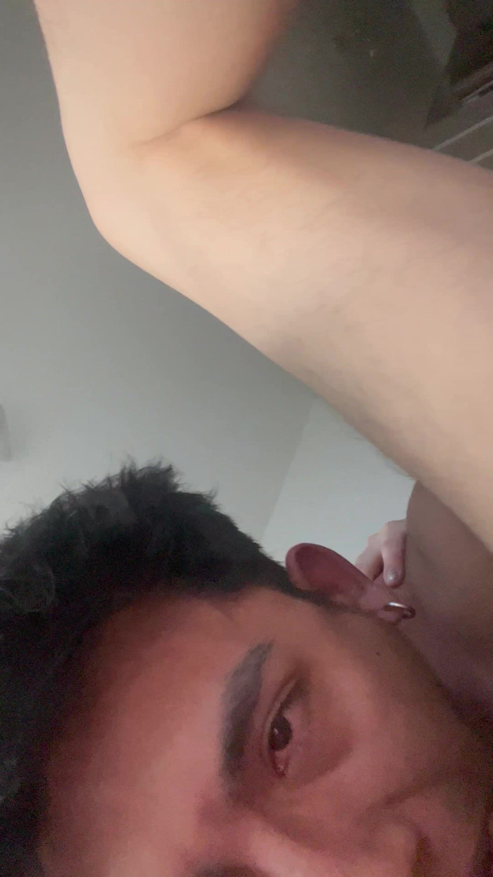 Robtinyx boy: Pelacur pengisap