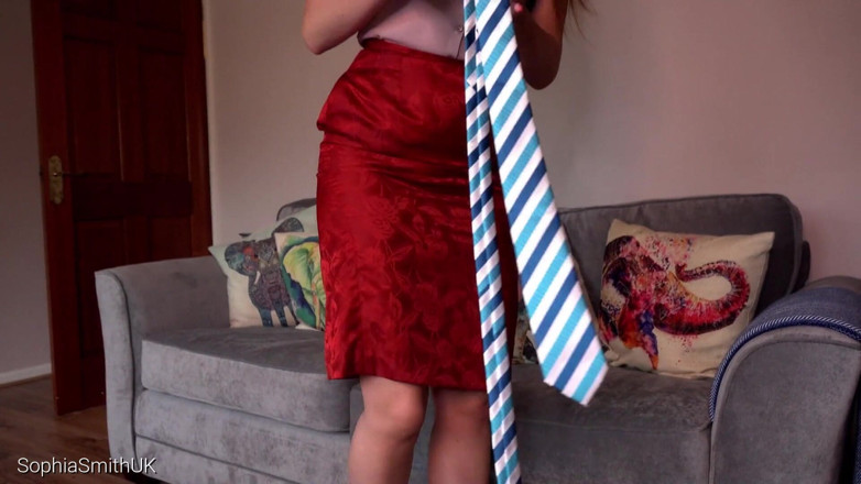 SophiaSmithUK: Tachinare cu secretară promiscuă