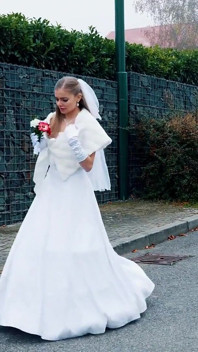 Nouvelles choquantes - une mariée en fuite baise un chauffeur de camion au hasard