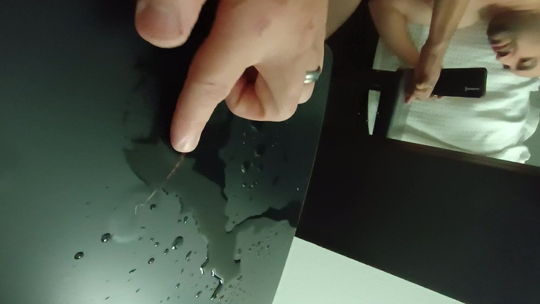 Brandon Lee: ウォータースポーツと脱出