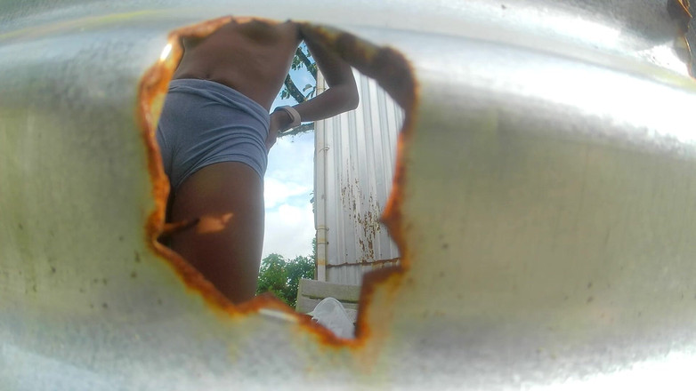 zendella usain: Natočeno v Plážovém stánku