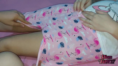Wil9727: 팬티를 벗는 배다른 여동생