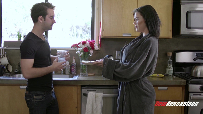 FamilyXXX: Peta Jensen - I Love My Stepmom's Big Tits