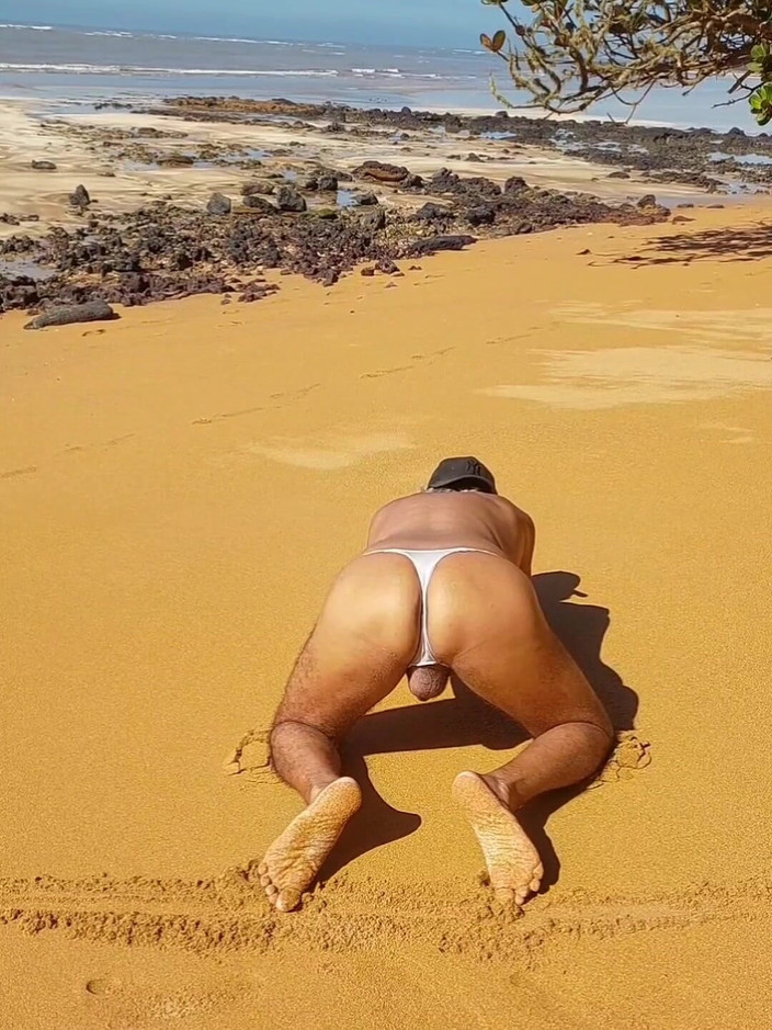 Ladysilvas: Ladysilva Crossdresser Showing off Her Hot Ass in Panties on...