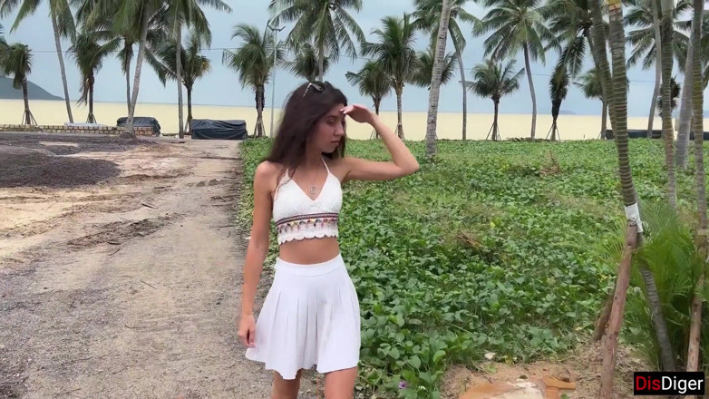 Dis Diger: Pickup a Hottie at a Construction Site - Treated Her to...