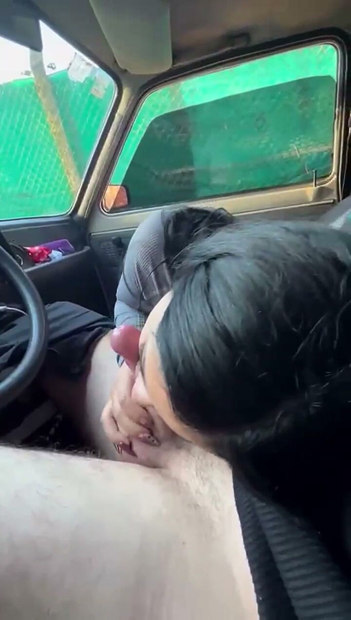 El jefe 2750: Pendeja Argentina Chupandole La Verga Al Amigo De Su Novio...