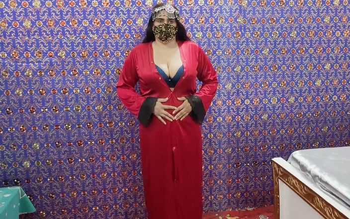 Shilpa Bhabhi: Mooi grote tieten Arabische moslimkoningin orgasme met dildo