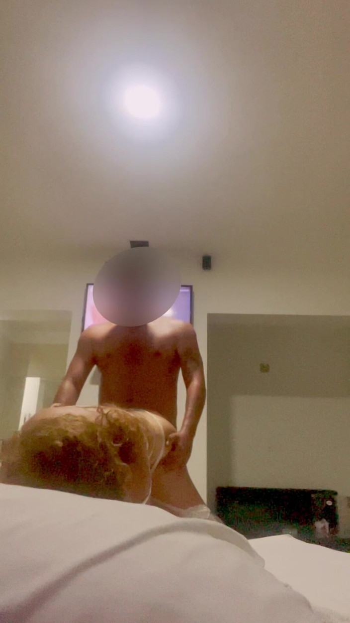 Mack silver: 50-jährige untreue ehefrau, mit sehr großen brüsten und einem dicken...