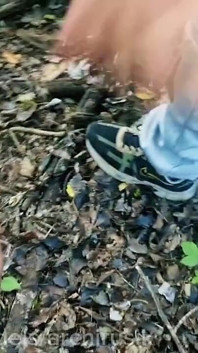 Ragazzi Gay Della Scuola Con Grandi Cazzi Scopano Durante Le Vacanze Nel Parco Senza Preservativo Fino a Quando Non Vengono
