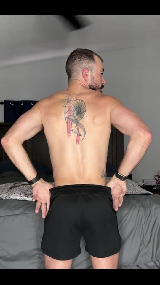 Robbie Prescott: ジムの後、Thamp Thursdayがこんなに美味しいとは誰が思ったでしょう!