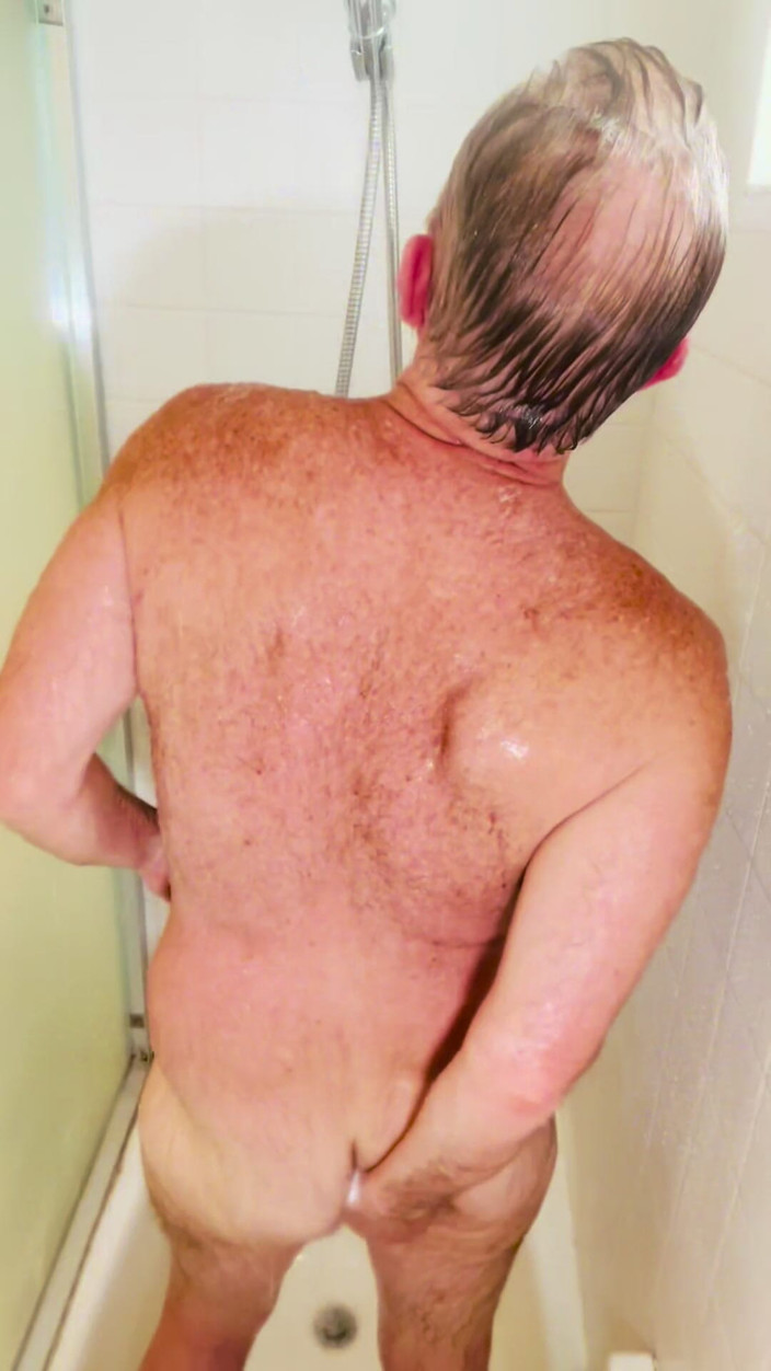 All Natural Guy: Shower Highlights