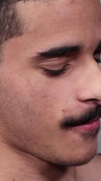 Pridestudios Parfumul unui bărbat