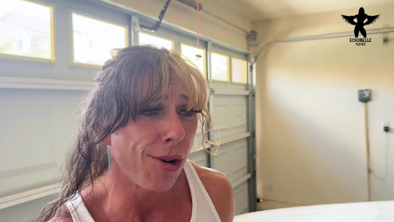Ecko Belle: Southern White Pussy