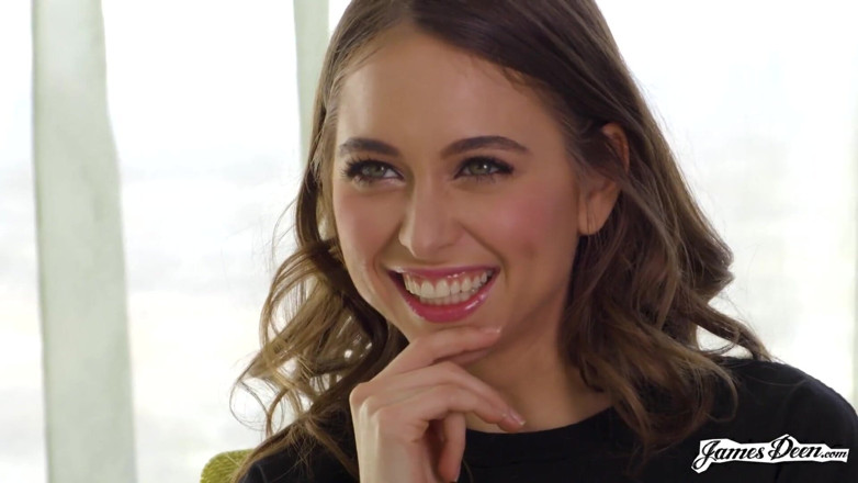 James Deen: Riley Reid marvelous pleasured with pussy licking from James Deen