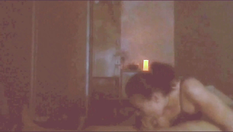 KissMoon: Un joli baiser d'une femme passionnée ...