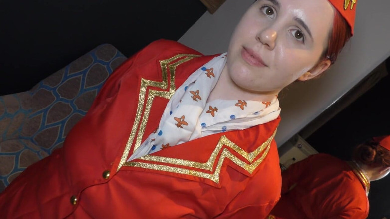 FakeflightAgent: Britische Stewardess maddie