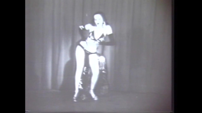 The Unforgettable: Prowokacyjny zmysłowy taniec część 3