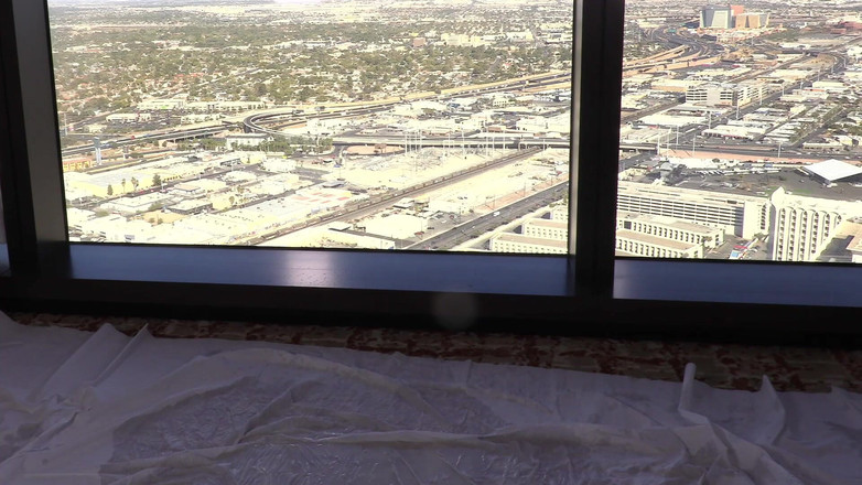 Chris Marxxx: Mia Kay：小便采访 第2部分