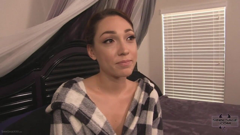 Sinn Sage: Sinn Sage and Lily Labeau Are Bicurious