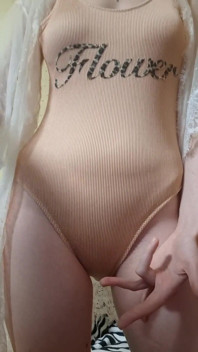 Elza Kom - adoração da buceta