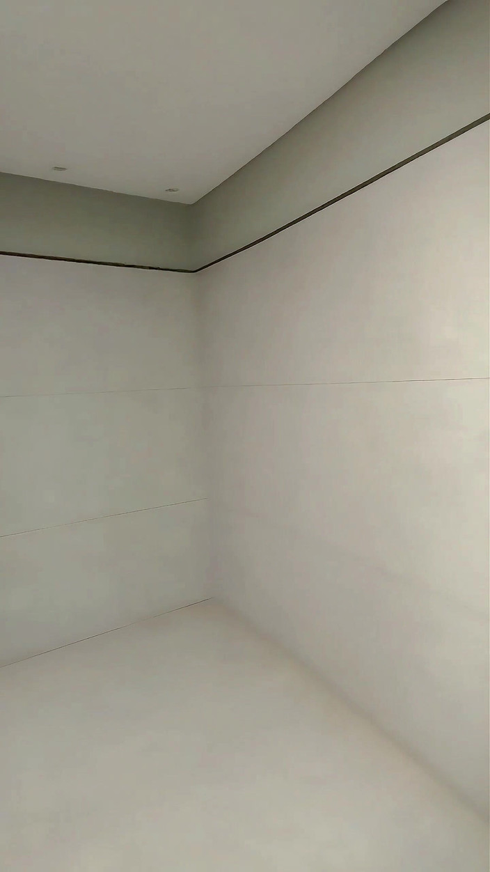 Marcosninfo: Málem mě přistihl bezpečnostní stráž, jak se předváděm na veřejných...