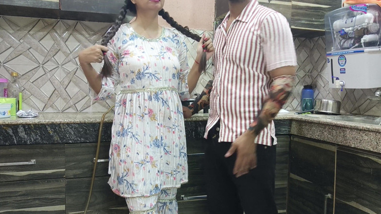 Hornycouple149: Desi Jija Sali Sex Romantika v kuchyni Indická Jija Sali...