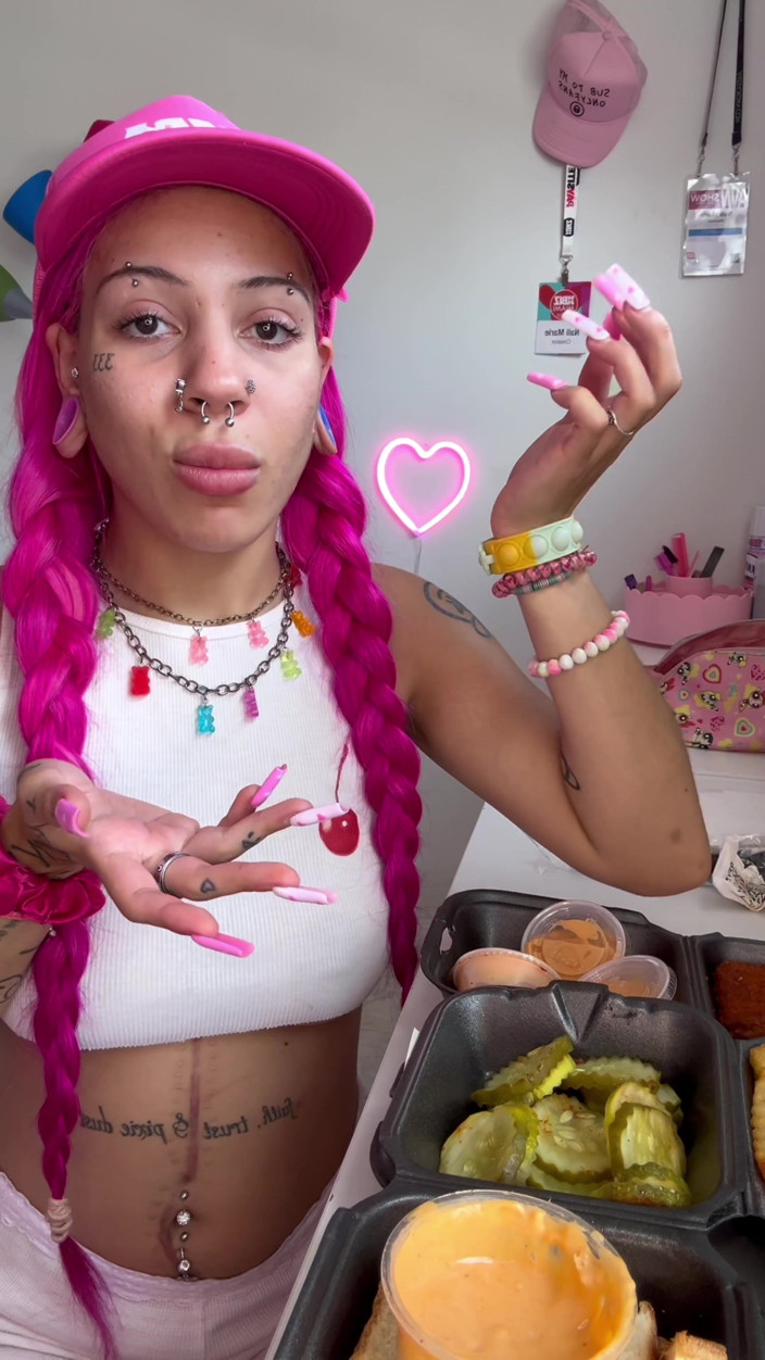 Nali Marie: Eating Mukbang Sploshing Huge Meal Overeating Chicken Cheese Facestuffing Girl...