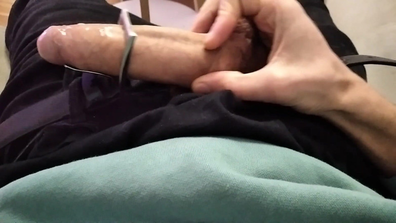 Elvissc: Handsome Guy with a Rich Fat Cock Fucks His Belt...