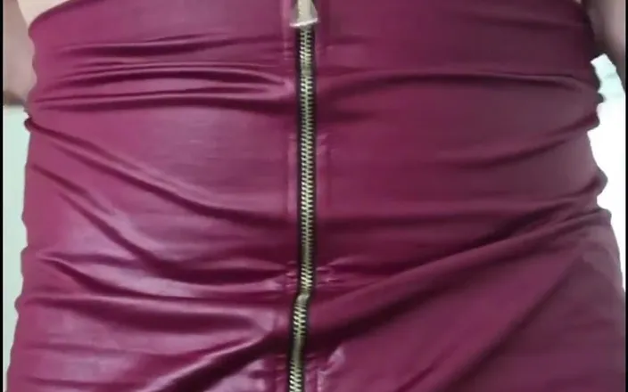 Thipansex: My First Time with a 24 Cm Dildo and Cumming Like...